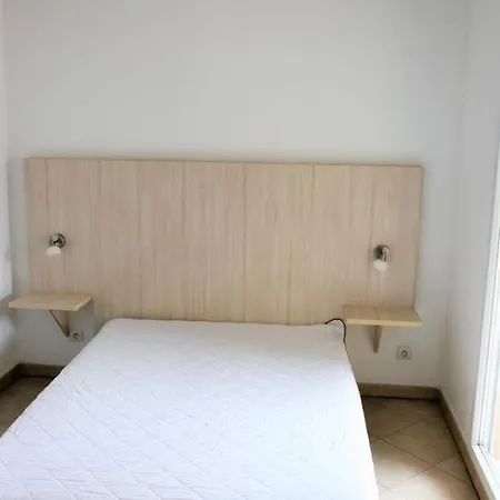 Avec Piscine & Parking - Meuble Classe 3 Etoiles - 1-6 Pers-